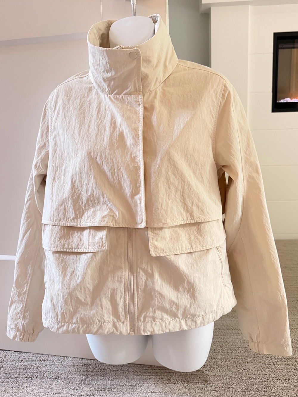 LULULEMON athletica Always Effortless Light Ivory Jacket 6 NEE $148 soldout!!
